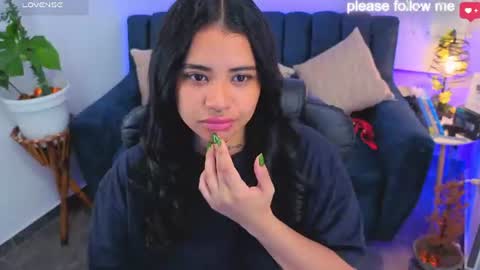 Snapshot of miiaa7_ chatting on July 30, 12:59 pm Ma is my name I invite you to check out my wish list for my birthday online show from July 30, 12:59 pm