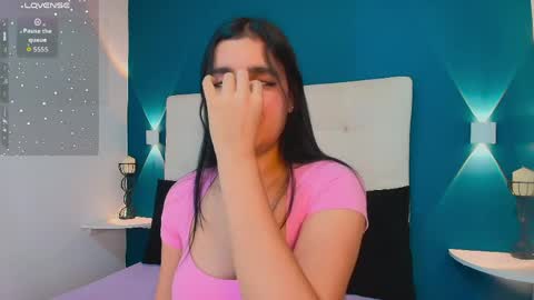 Snapshot of miiacarter_ chatting on May 5, 11:40 am MIA online show from May 5, 11:40 am
