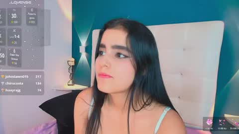 Snapshot of miiacarter_ chatting on May 31, 6:09 pm MIA online show from May 31, 6:09 pm