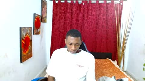 Snapshot of miilo18 chatting on June 4, 8:09 am milo online show from June 4, 8:09 am
