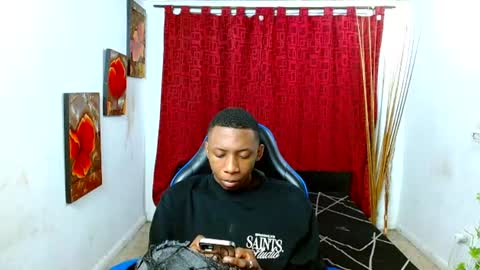 Snapshot of miilo18 chatting on June 8, 6:41 pm milo online show from June 8, 6:41 pm