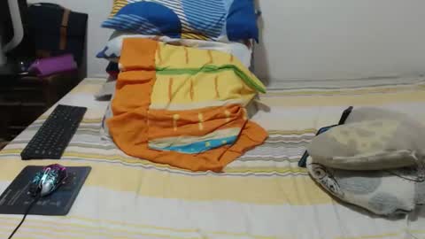 Snapshot of miilu74 chatting on November 28, 3:25 pm Miilu74 online show from November 28, 3:25 pm