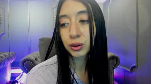 miilu  online show from February 6, 9:32 am