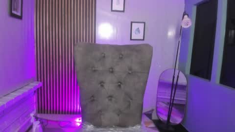 Snapshot of miilu__1 chatting on June 3, 3:20 am miilu online show from June 3, 3:20 am