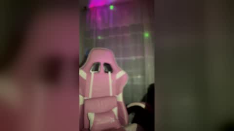 Scarlett online show from May 1, 11:31 pm