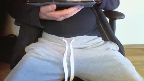 mik online show from September 22, 10:28 am