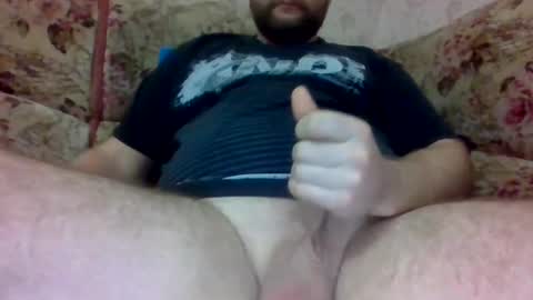 Snapshot of mik890 chatting on January 19, 3:10 pm mik890 online show from January 19, 3:10 pm