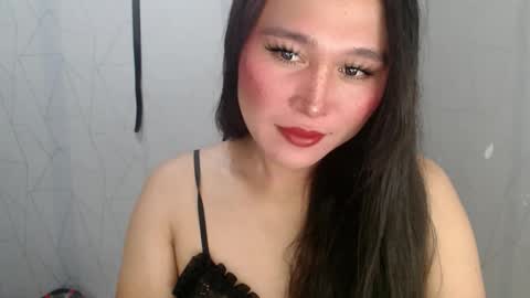Snapshot of mika_oka chatting on April 17, 8:23 pm Hi im Avah online show from April 17, 8:23 pm
