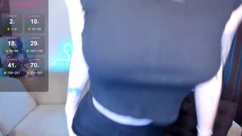 Mika online show from November 4, 9:30 am