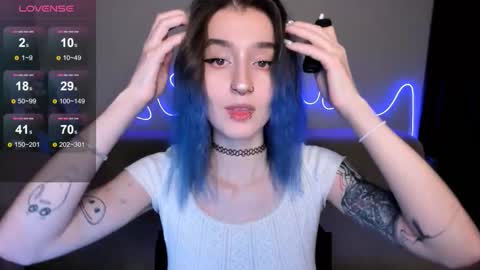 Mika online show from November 23, 1:55 pm