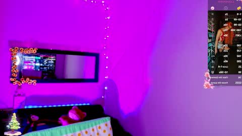 mikaelarangel online show from November 26, 4:57 am