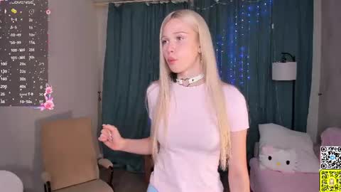 Angel girl online show from June 27, 8:36 pm