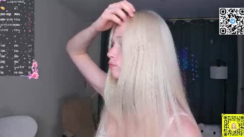 Angel girl online show from August 1, 7:24 pm