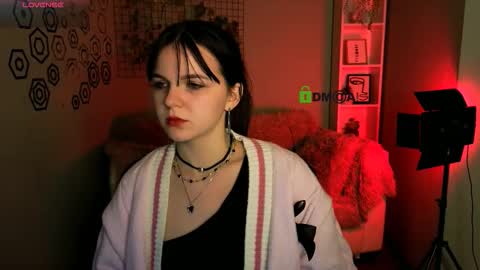 Mika online show from November 23, 2:28 pm