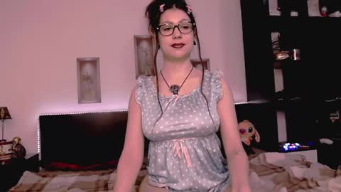 mikaylaraven online show from January 11, 5:12 am