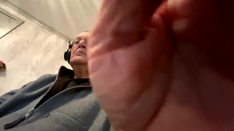 mike26051 online show from December 2, 6:32 pm