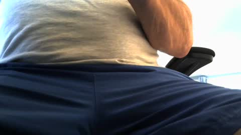 Snapshot of mike26051 chatting on June 18, 2:54 pm mike26051 online show from June 18, 2:54 pm