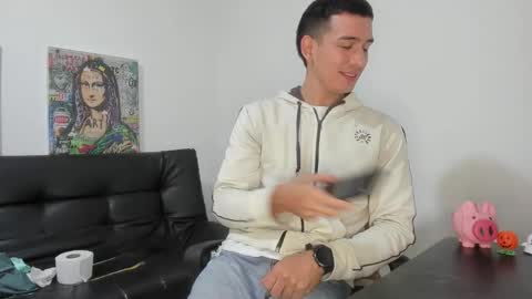 mike3xxx online show from November 11, 2:22 am