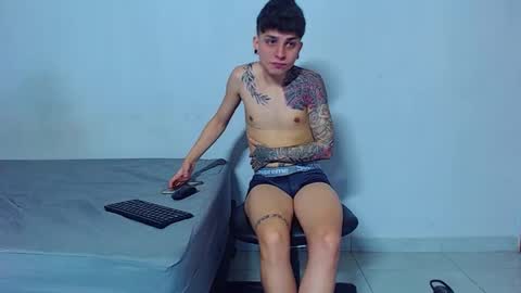 Mike IMDEPENDIENT MODEL online show from February 11, 2:55 pm