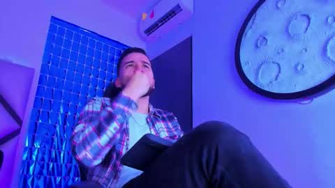 Mike  online show from March 7, 11:29 am