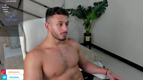 Mike Belle online show from December 27, 12:18 am