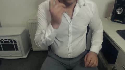 Snapshot of mike_master30 chatting on December 3, 3:44 pm MikeMaster online show from December 3, 3:44 pm