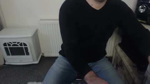 Snapshot of mike_master30 chatting on February 19, 9:17 am MikeMaster online show from February 19, 9:17 am