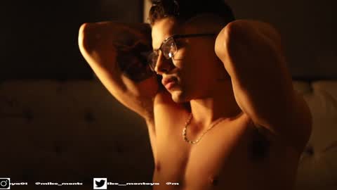 Snapshot of mike_montoya chatting on January 23, 6:06 am Mike Montoya online show from January 23, 6:06 am