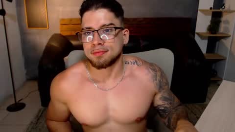 Mike Montoya online show from June 26, 3:22 am