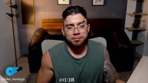 Mike Montoya online show from July 25, 4:10 am