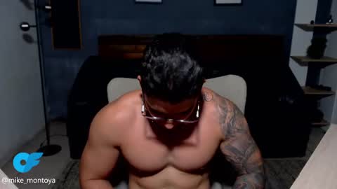 Mike Montoya online show from August 6, 1:18 am