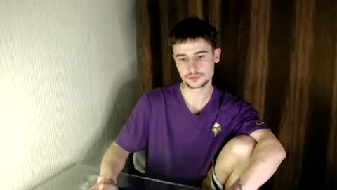 Snapshot of mike_severi chatting on March 3, 4:03 pm Mike online show from March 3, 4:03 pm
