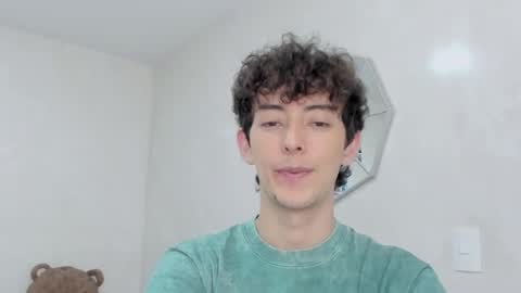 Snapshot of mikebelf4 chatting on January 17, 8:12 pm Mikebelf4 online show from January 17, 8:12 pm