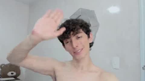 Snapshot of mikebelf4 chatting on February 3, 2:53 am Mikebelf4 online show from February 3, 2:53 am