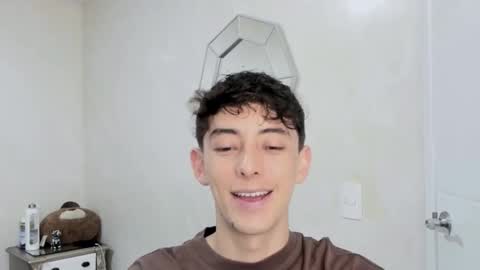 Snapshot of mikebelf4 chatting on March 8, 8:45 pm Mikebelf4 online show from March 8, 8:45 pm