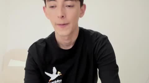 Snapshot of mikebelf4 chatting on March 27, 1:11 am Mikebelf4 online show from March 27, 1:11 am