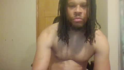 Snapshot of mikebudah6 chatting on November 6, 4:35 am mikebudah6 online show from November 6, 4:35 am