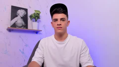 Snapshot of mikecooper_ chatting on January 21, 5:05 am Mike Cooper online show from January 21, 5:05 am