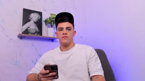 Snapshot of mikecooper_ chatting on January 21, 8:08 am Mike Cooper online show from January 21, 8:08 am