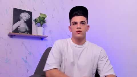 Snapshot of mikecooper_ chatting on January 31, 10:20 am Mike Cooper online show from January 31, 10:20 am