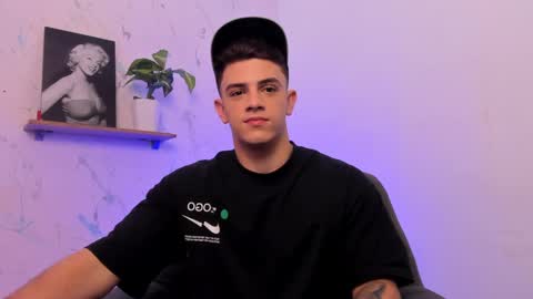 Snapshot of mikecooper_ chatting on February 26, 6:26 am Mike Cooper online show from February 26, 6:26 am