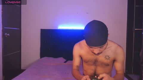 Snapshot of mikee_g chatting on May 29, 4:32 am ZARA BLARE online show from May 29, 4:32 am