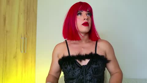Snapshot of mikegaitan1 chatting on May 4, 1:40 pm mikegaitan1 online show from May 4, 1:40 pm