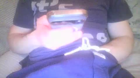 Snapshot of mikehockishuge9 chatting on May 11, 9:23 pm mikehockishuge9 online show from May 11, 9:23 pm