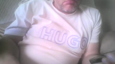 Snapshot of mikehockishuge9 chatting on May 16, 3:00 pm mikehockishuge9 online show from May 16, 3:00 pm