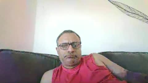 mikej143 online show from October 18, 9:15 pm