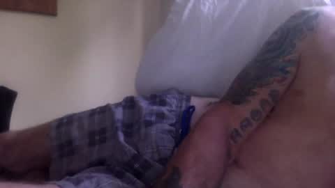 Snapshot of mikelebon chatting on July 5, 7:21 pm 420money online show from July 5, 7:21 pm