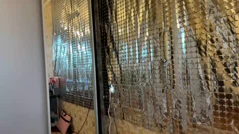 Mila online show from April 22, 7:33 am