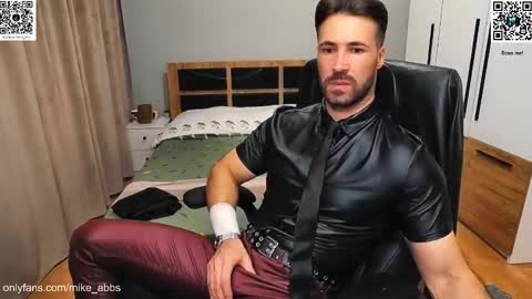 Mike    online show from October 27, 12:31 pm