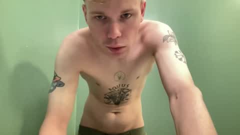 Snapshot of mikeswanston chatting on May 4, 5:20 pm Mike Swanston online show from May 4, 5:20 pm